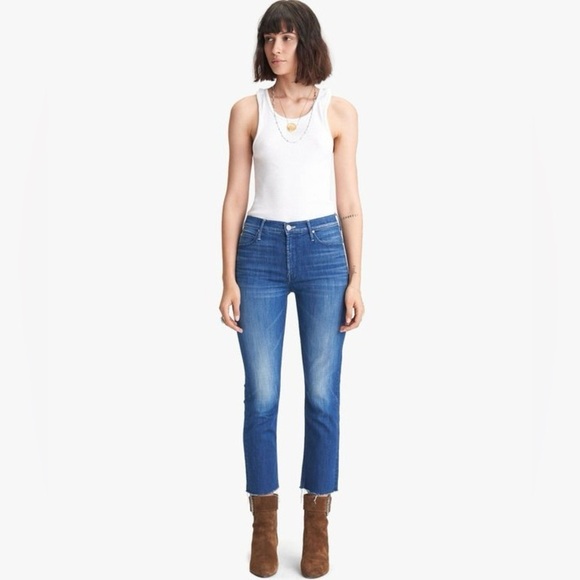 MOTHER Denim - MOTHER Mid Rise Dazzler Crop Fray Jeans “Squeeze It” NWOT— 25, Signature Fit